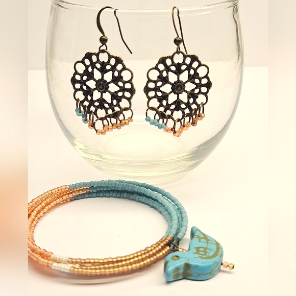 Beaded Bracelet and Earrings Set - Picture 1 of 5